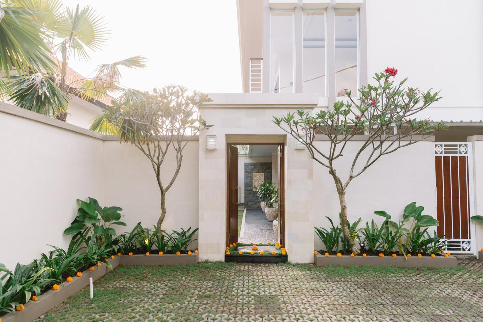 Kubu Benoa Guest House Nusa Dua  Esterno foto